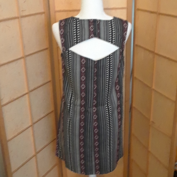 Jamie black white and red stripped dress size M - Picture 2 of 8